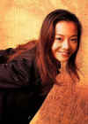 tomomi6.jpg (48312 bytes)